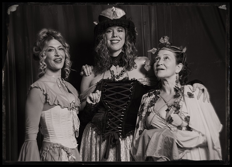 murder mystery party tintype photobooth 3 women performers